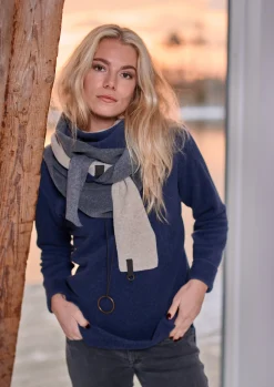 Sale BLUSE MIT SIGANTUR HALSSCHMUCK | 1332 Damen Pullovers